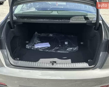 Серый Ауди А6, объемом двигателя 1.97 л и пробегом 29 тыс. км за 56000 $, фото 11 на Automoto.ua