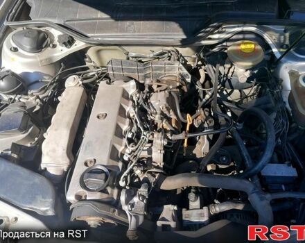 Сірий Ауді А6, об'ємом двигуна 2.5 л та пробігом 300 тис. км за 3500 $, фото 3 на Automoto.ua