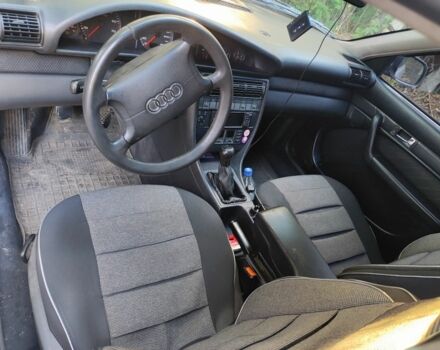 Серый Ауди А6, объемом двигателя 2.6 л и пробегом 392 тыс. км за 3700 $, фото 6 на Automoto.ua