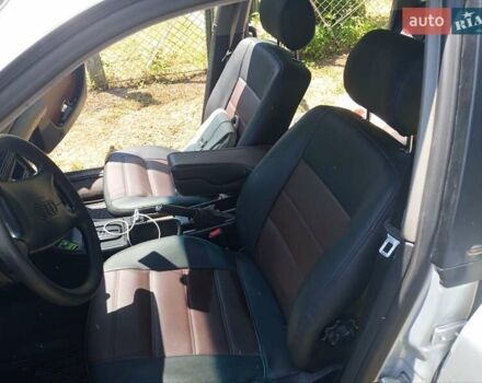 Серый Ауди А6, объемом двигателя 2.6 л и пробегом 400 тыс. км за 3150 $, фото 1 на Automoto.ua