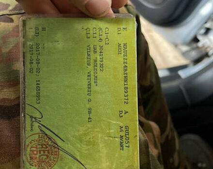 Серый Ауди А6, объемом двигателя 2.4 л и пробегом 470 тыс. км за 2500 $, фото 6 на Automoto.ua