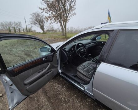 Серый Ауди А6, объемом двигателя 2.5 л и пробегом 356 тыс. км за 3100 $, фото 11 на Automoto.ua