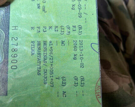 Серый Ауди А6, объемом двигателя 2.4 л и пробегом 470 тыс. км за 2500 $, фото 5 на Automoto.ua