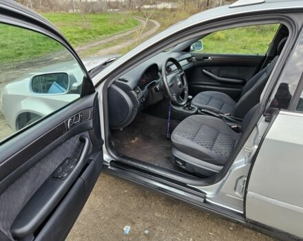 Серый Ауди А6, объемом двигателя 2.4 л и пробегом 256 тыс. км за 1650 $, фото 11 на Automoto.ua