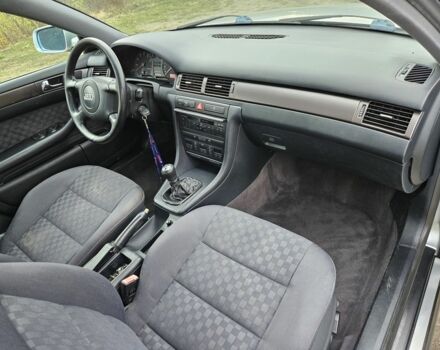 Серый Ауди А6, объемом двигателя 2.4 л и пробегом 256 тыс. км за 1650 $, фото 8 на Automoto.ua