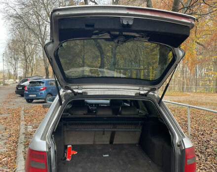 Сірий Ауді А6, об'ємом двигуна 2.5 л та пробігом 400 тис. км за 2600 $, фото 7 на Automoto.ua