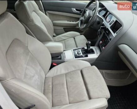 Ауді А6 1999 у Дніпро (Дніпропетровську) на Automoto.ua Сірий Ауді А6, об'ємом двигуна 2 л та пробігом 311 тис. км за 1800 $, фото 1 на Automoto.ua