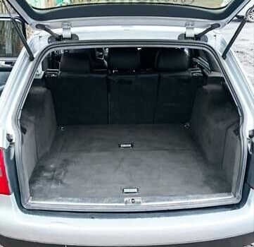 Серый Ауди А6, объемом двигателя 2.4 л и пробегом 364 тыс. км за 4000 $, фото 4 на Automoto.ua