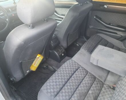 Серый Ауди А6, объемом двигателя 2.5 л и пробегом 380 тыс. км за 1600 $, фото 6 на Automoto.ua