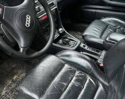 Серый Ауди А6, объемом двигателя 2.5 л и пробегом 350 тыс. км за 1600 $, фото 4 на Automoto.ua