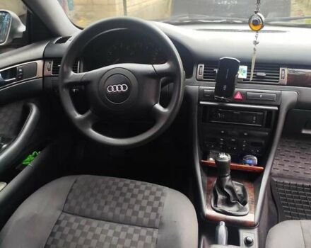 Серый Ауди А6, объемом двигателя 1.78 л и пробегом 337 тыс. км за 4500 $, фото 12 на Automoto.ua