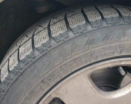 Серый Ауди А6, объемом двигателя 2.5 л и пробегом 340 тыс. км за 2000 $, фото 4 на Automoto.ua