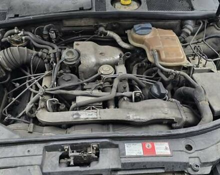 Серый Ауди А6, объемом двигателя 2.5 л и пробегом 320 тыс. км за 2500 $, фото 7 на Automoto.ua