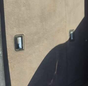 Серый Ауди А6, объемом двигателя 2.5 л и пробегом 255 тыс. км за 4200 $, фото 16 на Automoto.ua