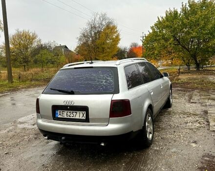 Ауді А6 2001 у Новомосковске на Automoto.ua Сірий Ауді А6, об'ємом двигуна 2.5 л та пробігом 204 тис. км за 4700 $, фото 6 на Automoto.ua