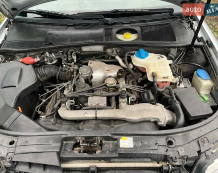 Серый Ауди А6, объемом двигателя 2.5 л и пробегом 266 тыс. км за 6000 $, фото 5 на Automoto.ua