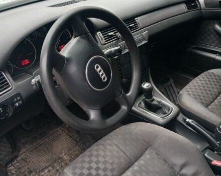 Серый Ауди А6, объемом двигателя 2.5 л и пробегом 340 тыс. км за 2000 $, фото 5 на Automoto.ua