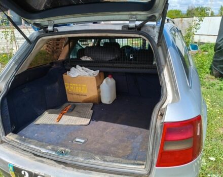 Серый Ауди А6, объемом двигателя 2.5 л и пробегом 379 тыс. км за 5000 $, фото 1 на Automoto.ua