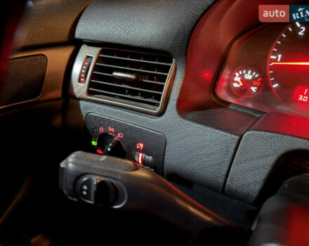 Серый Ауди А6, объемом двигателя 2.5 л и пробегом 321 тыс. км за 3800 $, фото 9 на Automoto.ua