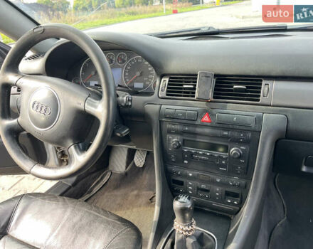 Сірий Ауді А6, об'ємом двигуна 2.5 л та пробігом 353 тис. км за 4000 $, фото 12 на Automoto.ua