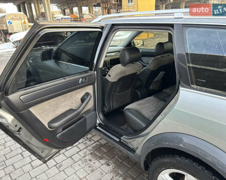 Сірий Ауді А6, об'ємом двигуна 2.5 л та пробігом 370 тис. км за 5600 $, фото 5 на Automoto.ua