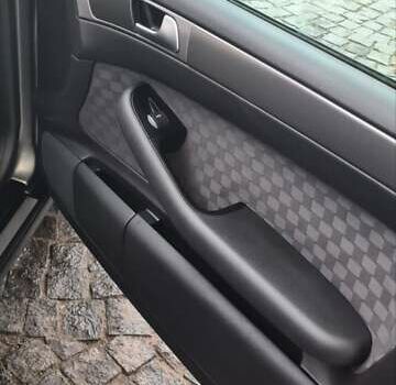 Сірий Ауді А6, об'ємом двигуна 2.5 л та пробігом 285 тис. км за 3750 $, фото 5 на Automoto.ua