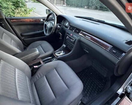 Серый Ауди А6, объемом двигателя 2.5 л и пробегом 309 тыс. км за 5500 $, фото 18 на Automoto.ua