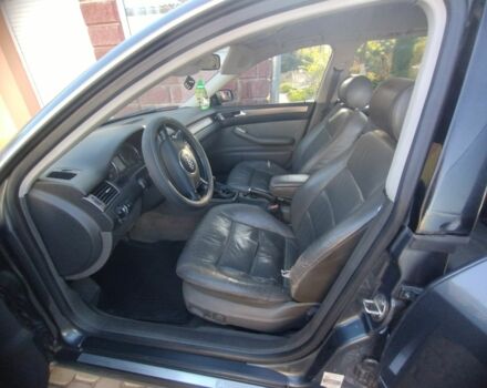 Ауди А6 2003 в Здолбунове на Automoto.ua Серый Ауди А6, объемом двигателя 2.5 л и пробегом 330 тыс. км за 4600 $, фото 4 на Automoto.ua