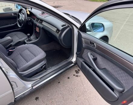 Сірий Ауді А6, об'ємом двигуна 1.9 л та пробігом 250 тис. км за 2200 $, фото 10 на Automoto.ua