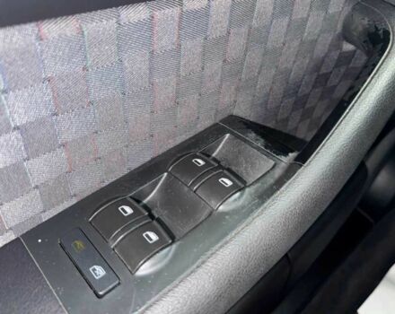 Серый Ауди А6, объемом двигателя 1.8 л и пробегом 273 тыс. км за 5900 $, фото 15 на Automoto.ua