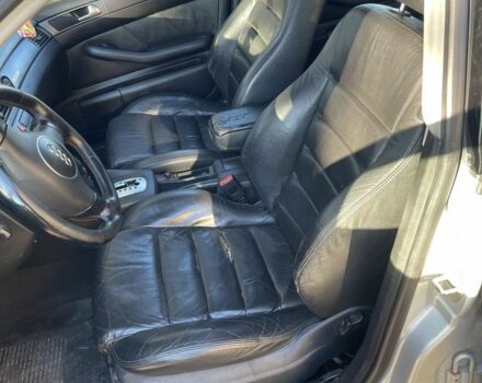 Серый Ауди А6, объемом двигателя 2.5 л и пробегом 350 тыс. км за 3999 $, фото 11 на Automoto.ua