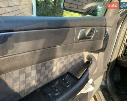 Серый Ауди А6, объемом двигателя 2.5 л и пробегом 382 тыс. км за 6000 $, фото 13 на Automoto.ua