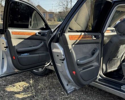 Сірий Ауді А6, об'ємом двигуна 2.5 л та пробігом 327 тис. км за 4800 $, фото 9 на Automoto.ua