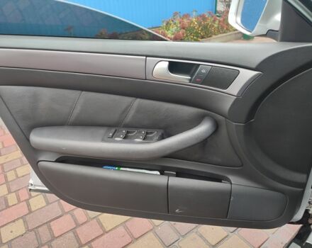 Сірий Ауді А6, об'ємом двигуна 2.5 л та пробігом 287 тис. км за 4555 $, фото 6 на Automoto.ua