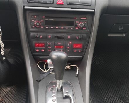 Сірий Ауді А6, об'ємом двигуна 2.5 л та пробігом 287 тис. км за 4555 $, фото 10 на Automoto.ua