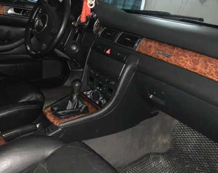 Ауди А6 2004 в Шумск на Automoto.ua Серый Ауди А6, объемом двигателя 2.5 л и пробегом 240 тыс. км за 5999 $, фото 8 на Automoto.ua