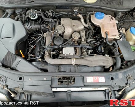 Серый Ауди А6, объемом двигателя 2.5 л и пробегом 444 тыс. км за 6000 $, фото 3 на Automoto.ua