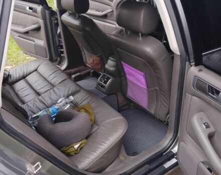 Серый Ауди А6, объемом двигателя 2.5 л и пробегом 390 тыс. км за 3600 $, фото 7 на Automoto.ua