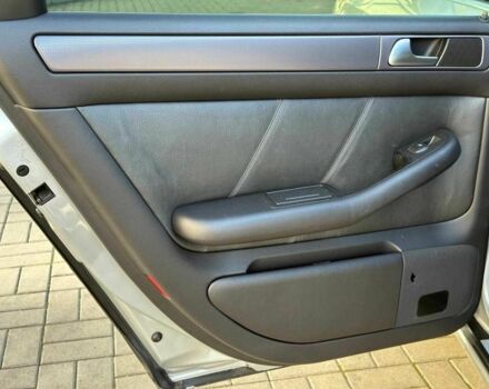 Серый Ауди А6, объемом двигателя 2.5 л и пробегом 296 тыс. км за 5990 $, фото 15 на Automoto.ua