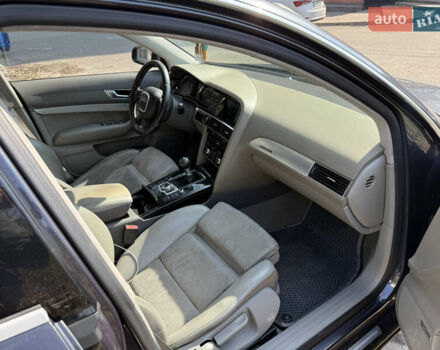 Серый Ауди А6, объемом двигателя 3.2 л и пробегом 262 тыс. км за 6200 $, фото 7 на Automoto.ua