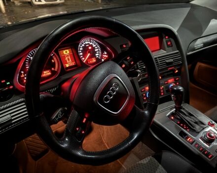 Серый Ауди А6, объемом двигателя 3 л и пробегом 311 тыс. км за 4600 $, фото 6 на Automoto.ua