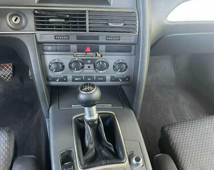Сірий Ауді А6, об'ємом двигуна 2.39 л та пробігом 270 тис. км за 7500 $, фото 4 на Automoto.ua