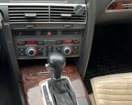 Сірий Ауді А6, об'ємом двигуна 3 л та пробігом 348 тис. км за 7500 $, фото 10 на Automoto.ua