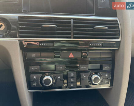 Серый Ауди А6, объемом двигателя 3.2 л и пробегом 262 тыс. км за 6200 $, фото 4 на Automoto.ua