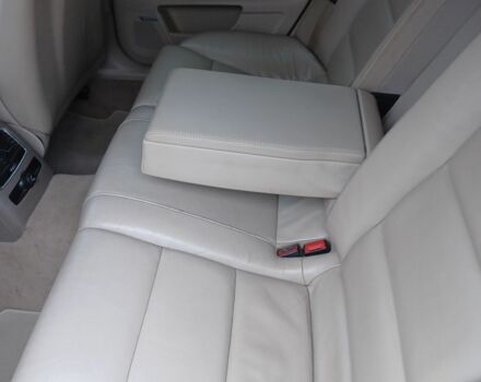 Серый Ауди А6, объемом двигателя 3 л и пробегом 337 тыс. км за 7400 $, фото 5 на Automoto.ua