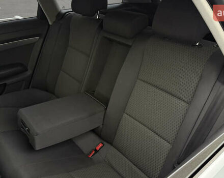 Серый Ауди А6, объемом двигателя 2 л и пробегом 250 тыс. км за 8500 $, фото 8 на Automoto.ua