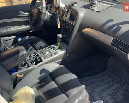 Серый Ауди А6, объемом двигателя 2 л и пробегом 300 тыс. км за 7200 $, фото 4 на Automoto.ua