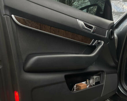 Серый Ауди А6, объемом двигателя 2.7 л и пробегом 308 тыс. км за 9100 $, фото 82 на Automoto.ua