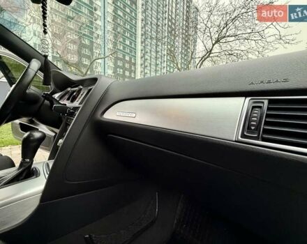 Серый Ауди А6, объемом двигателя 3 л и пробегом 228 тыс. км за 8800 $, фото 43 на Automoto.ua