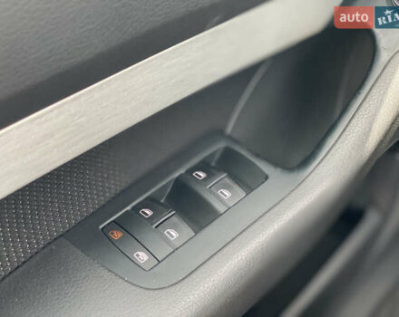 Сірий Ауді А6, об'ємом двигуна 1.98 л та пробігом 206 тис. км за 9999 $, фото 53 на Automoto.ua